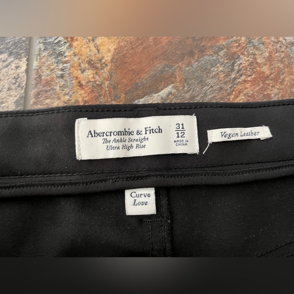Abercrombie & Fitch vegan leather curve love ankle straight high rise. Sz 31/12 - Picture 6 of 12
